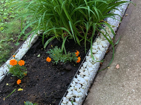 Mini Gabion Border