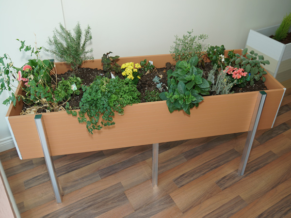 grow-UP™ Raised Vegetable Planters