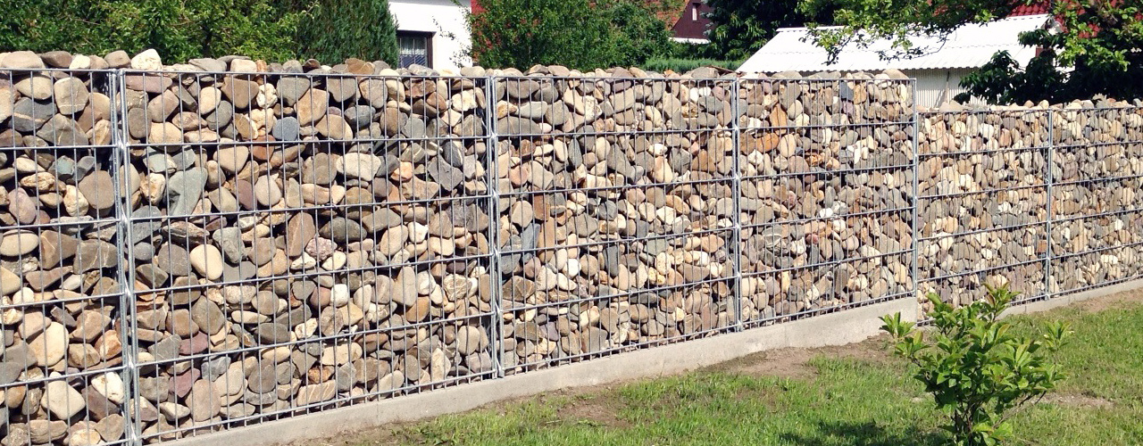 backyard fence, gabion wall, stone wall, backyard privacy, protection, noise reduction, wind protection