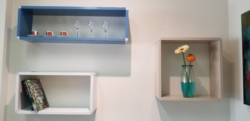 wall shelves for restaurants, wall shelves, shelves for restaurants,